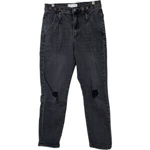 VERVET BLUE Black Studded Distressed Ankle Jeans      Size: 28